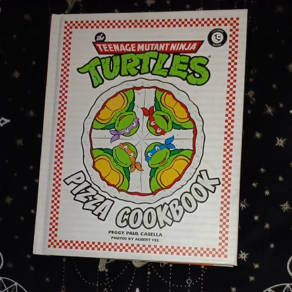 Teenage Mutant Ninja Turtles Pizza Cookbook - White - Picture 1 of 4